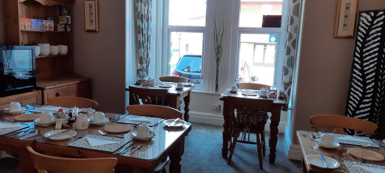 Bagshaw Bed & Breakfast Бридлингтън Екстериор снимка